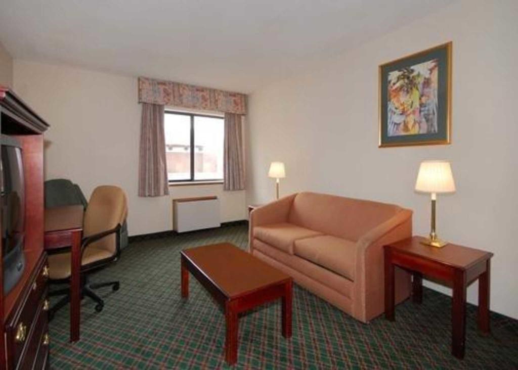 Quality Inn Fairborn Zewnętrze zdjęcie